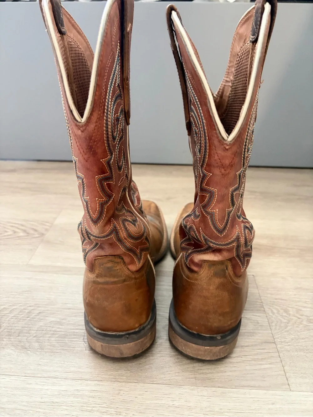Ariat Brown Leather Men’s Boots size 10